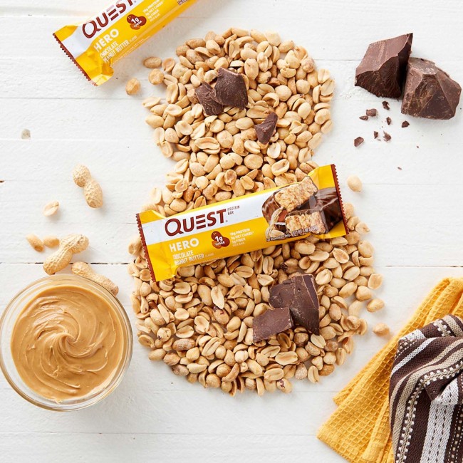 Quest Hero Crispy Baton Proteic Cu Aroma De Ciocolata Si Unt De Arahide, 54 G Quest Hero Crispy Baton Proteic Cu Aroma De Ciocolata Si Unt De Arahide, 54 G