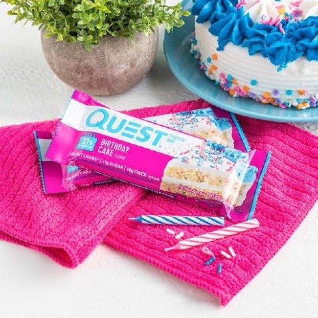 Quest Protein Bar, Baton Proteic, Cu Aroma De Tort Aniversar, 60g Quest Protein Bar, Baton Proteic, Cu Aroma De Tort Aniversar, 60g