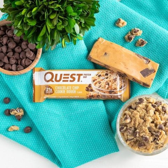 Quest Protein Bar, Baton Proteic, Cu Aroma De Fulgi De Ciocolata, 60g Quest Protein Bar, Baton Proteic, Cu Aroma De Fulgi De Ciocolata, 60g