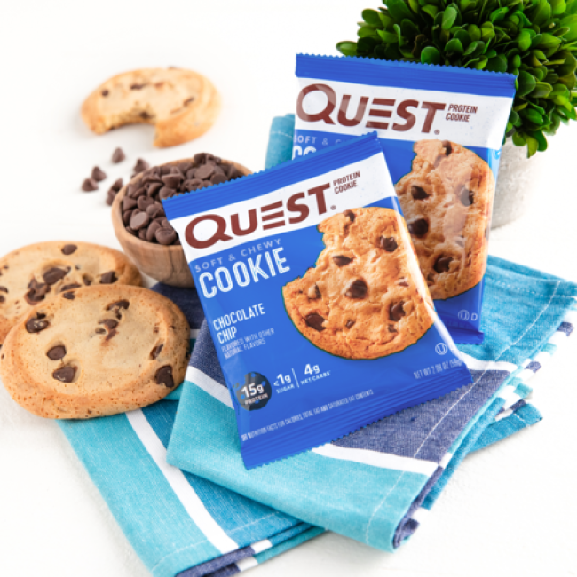 Quest Protein Cookie, Biscuite Proteic, Cu Aroma De Bucati De Ciocolata, 59g Quest Protein Cookie, Biscuite Proteic, Cu Aroma De Bucati De Ciocolata, 59g