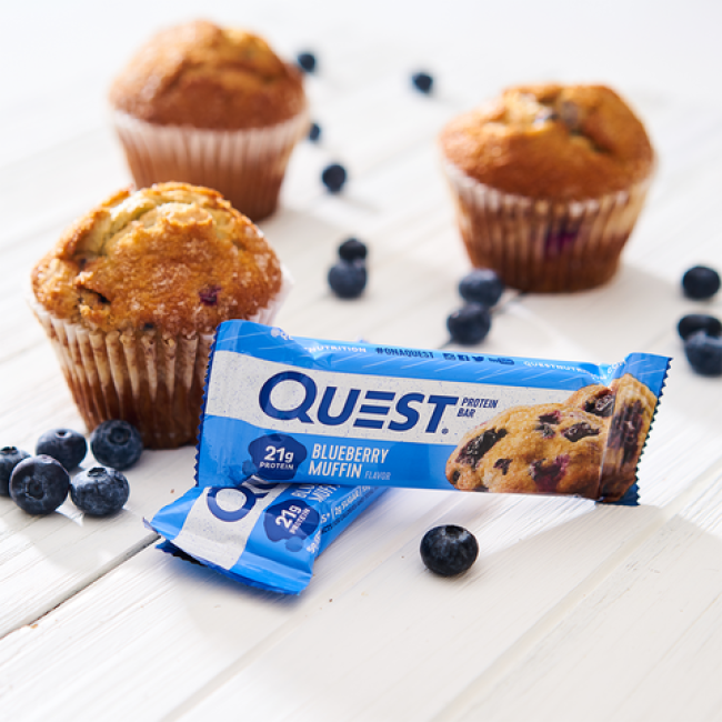 Quest Protein Bar, Baton Proteic, Cu Aroma De Briose Cu Afine, 60g Quest Protein Bar, Baton Proteic, Cu Aroma De Briose Cu Afine, 60g