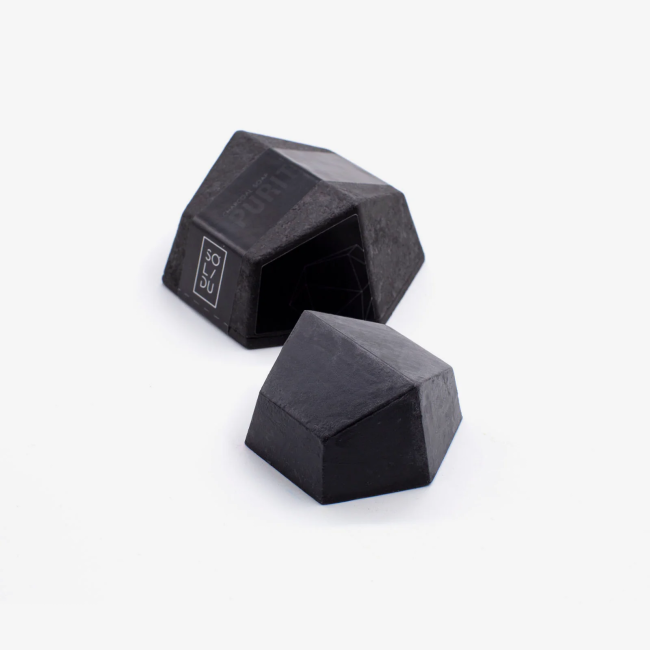 Sapun cu carbune activ si ulei de arbore de ceai purity 65g Solidu Sapun cu carbune activ si ulei de arbore de ceai purity 65g Solidu